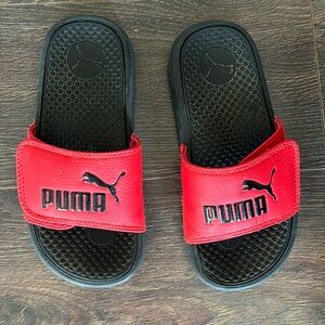 3/$15 Boys Puma Slides in size 1